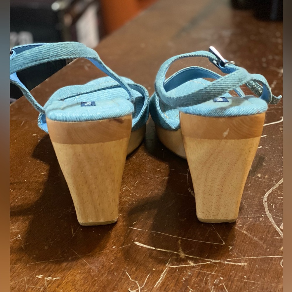 Delicious Women's denim wood Heeled Sandals - Picture 2 of 4